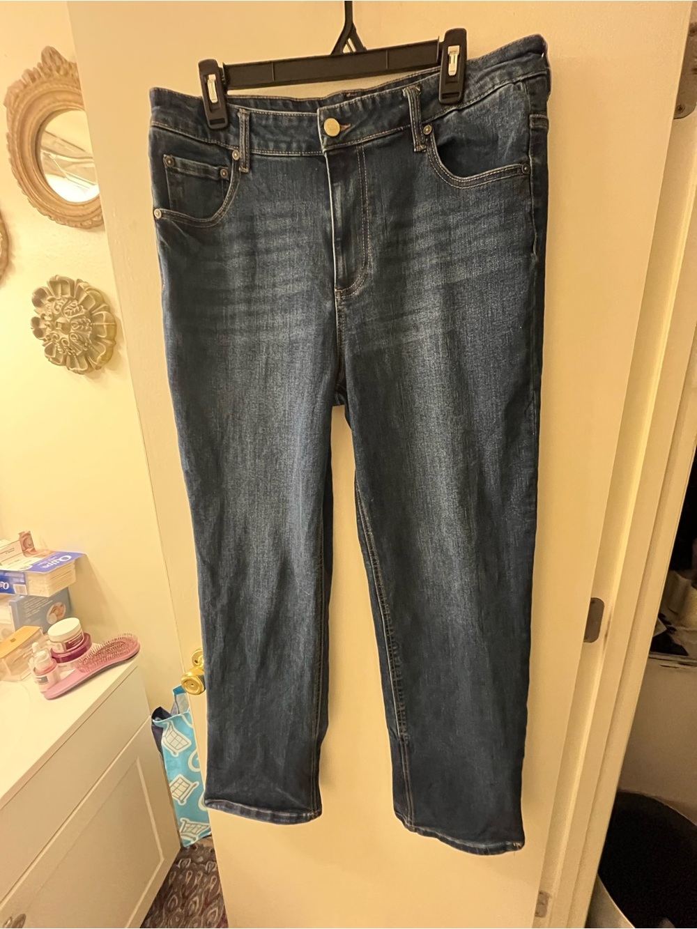 High-Rise Wide Leg Women's Jeans in Dark Blue - Picture 2 of 5